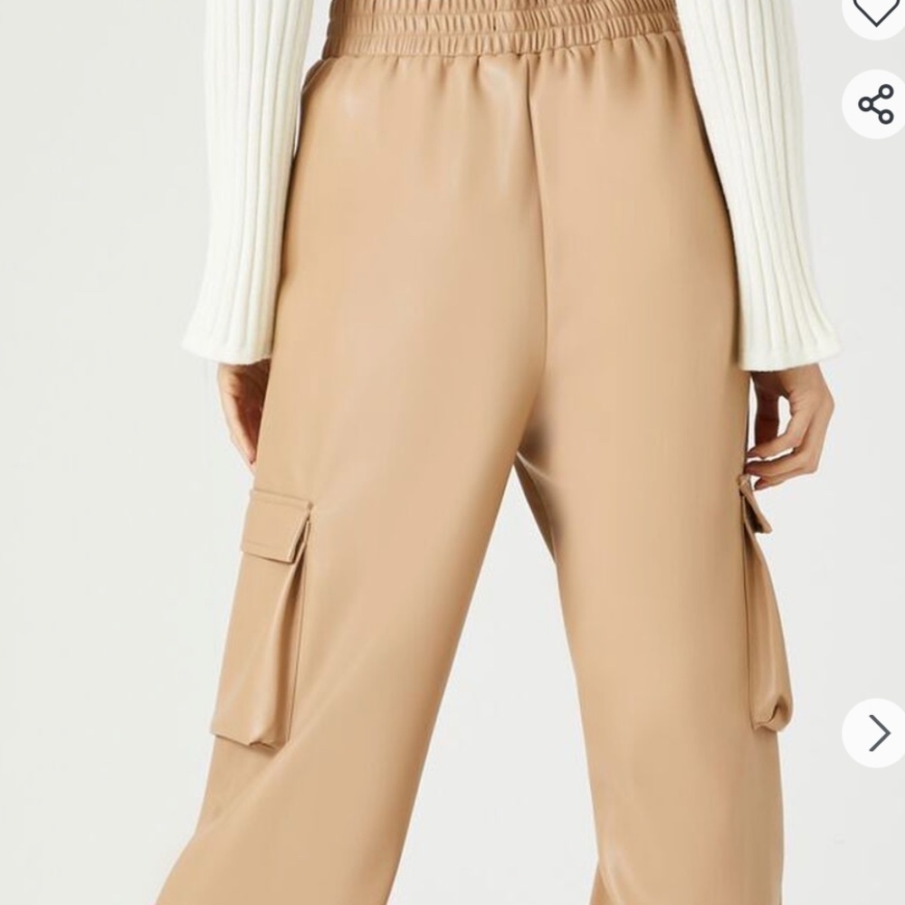 Forever 21 Beige Vegan Cargo jogger, L,  P1366 - Picture 5 of 9